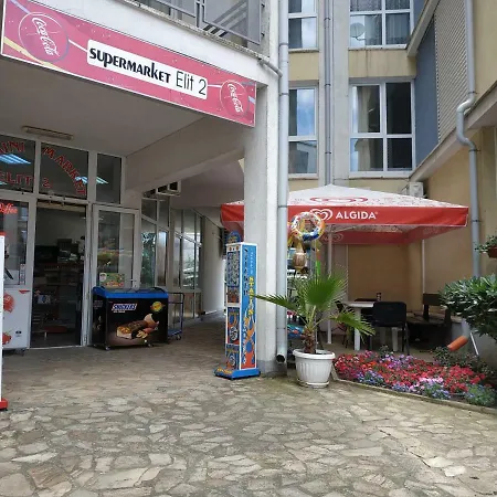 Elit 2 Studio Apartment *